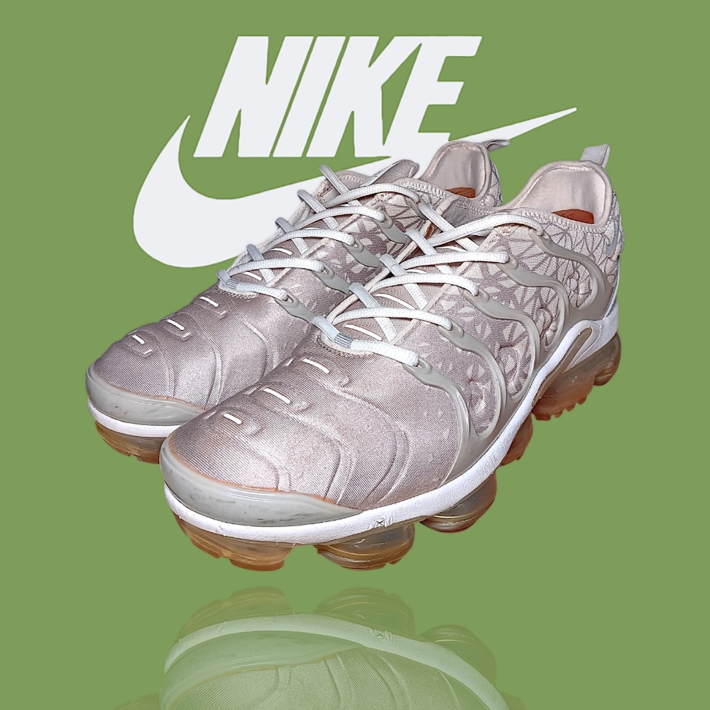 Nike Air Vapormax Plus Silver White 924453-106 Men’s Size 12 VGUC